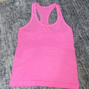 lulu tank size 6